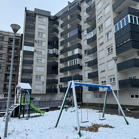 Apartamento Amina Tuzla Exterior foto